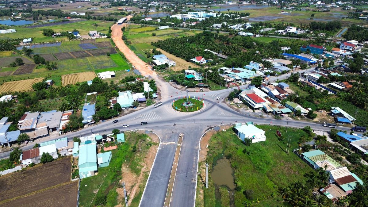 Cao tốc ĐứcHoà- Chơn Thành dự kiến thôngxe vào cuối năm 2025(Ảnh: Pháp luật TP HCM)