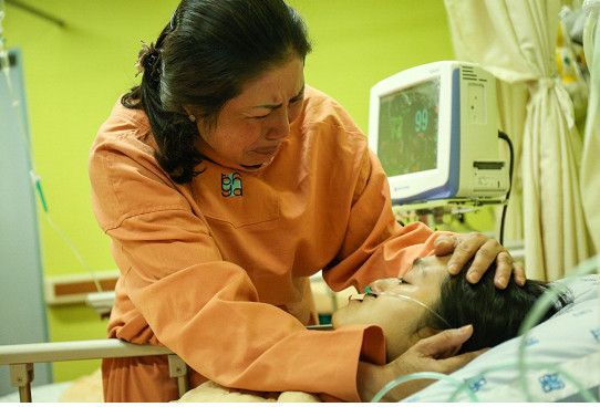 Những xúc cảm chân thực từ dự án nhân ái của thí sinh HHVN 2018 ảnh 10