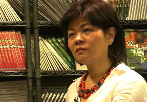 Showbiz 24/7: Nhan sắc mỹ nhân ngoại tình khiến chồng 'tự sát' ảnh 6