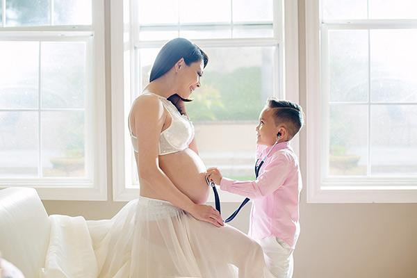 Ca sĩ Thanh Thảo sinh con gái đầu lòng ở tuổi U50 ảnh 2