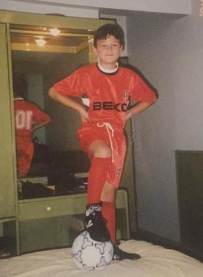 Bất ngờ với những tiết lộ của gia đình Linh Nga về thủ môn Văn Lâm ảnh 4