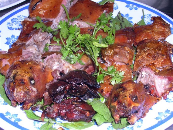 Độc đáo nghề 'thổi nước' vào hang bắt chuột đồng ở miền Tây ảnh 17