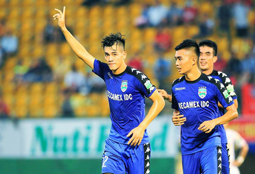 Công Phượng thua Tiến Linh trong cuộc đua ghi bàn ở V-League ảnh 1