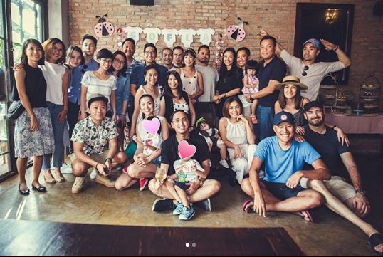 Louis Nguyễn và Hà Tăng tình tứ trong sinh nhật con gái Phạm Anh Khoa ảnh 8