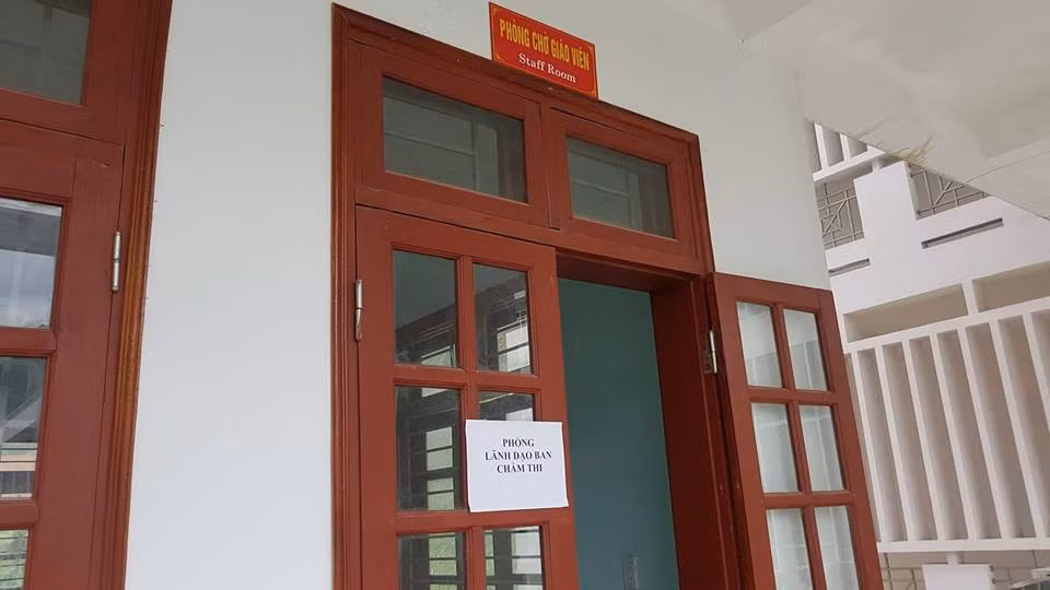 Ông Vũ Trọng Lương trong vụ gian lận thi cử ở Hà Giang là ai? ảnh 4