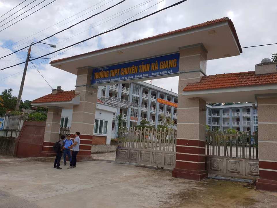 Ông Vũ Trọng Lương trong vụ gian lận thi cử ở Hà Giang là ai? ảnh 3