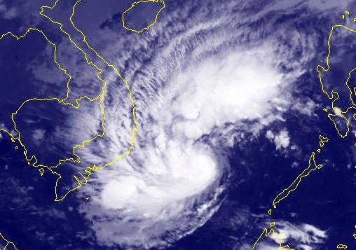 Tin mới nhất và hướng di chuyển của cơn bão số 9 ảnh 2