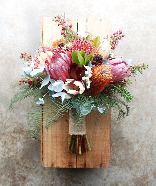 Thương hiệu trẻ trở thành nhà tài trợ hoa độc quyền sự kiện Hoa hậu VN ảnh 6