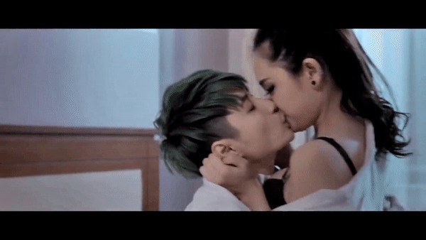 Những khoảnh khắc ngọt ngào đầy tiếc nuối của MC VTV và tình đồng tính ảnh 9