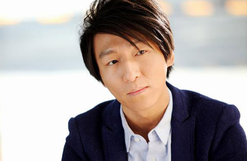 Showbiz 28/11: David Beckham gây tranh cãi vì nụ hôn với con gái ảnh 3