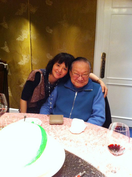 4 con của Kim Dung: Không ai theo nghiệp cha, con cả 'bi thảm' nhất ảnh 5