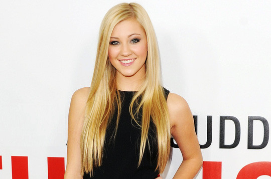 Showbiz 26/6: Hoàng Thùy Linh trở lại đóng phim sau 1 thập kỉ vì sự cố ảnh 7