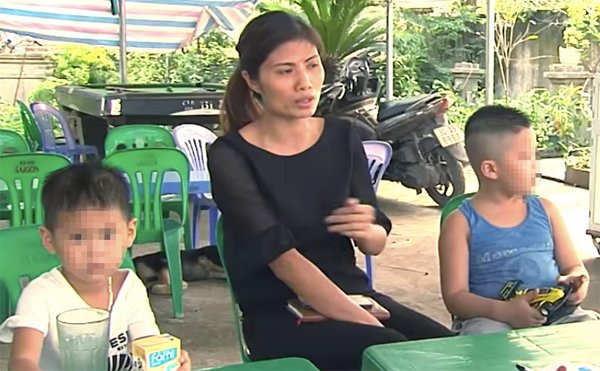 Vụ trao nhầm con ở Ba Vì: Người mẹ tính nghỉ dạy về quê 'ở ẩn' ảnh 1