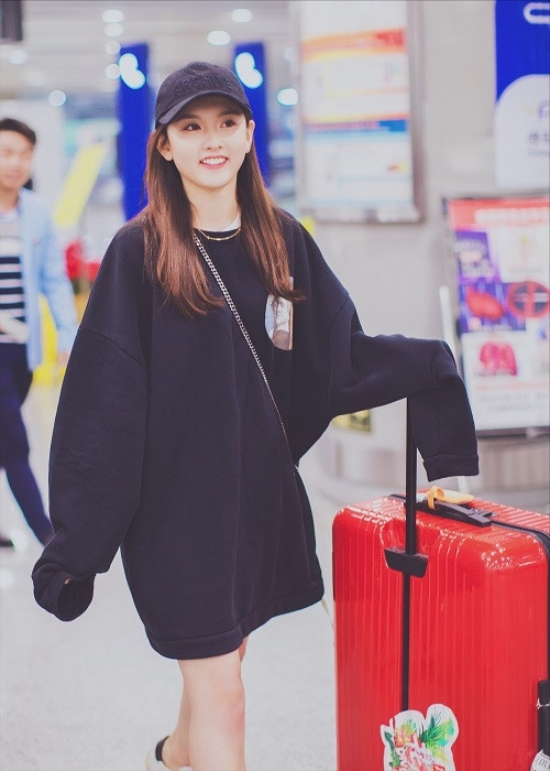 Phát sốt với nhan sắc thiên thần của 'Na Tra' Tổ Nhi tuổi 19 ảnh 4