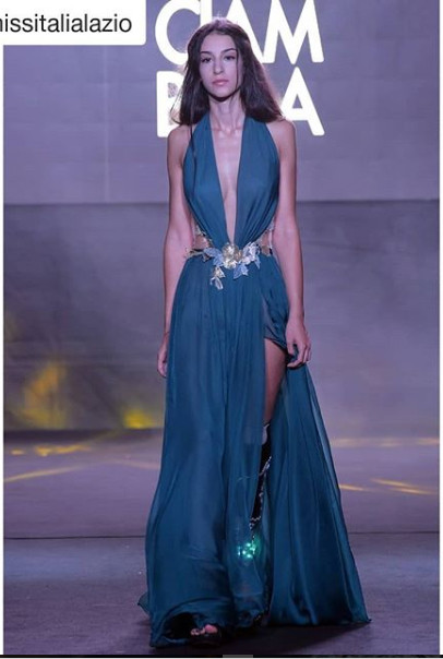 Cô gái khuyết tật 1 chân giành Á hậu 2 tại Chung kết Hoa hậu Ý ảnh 10