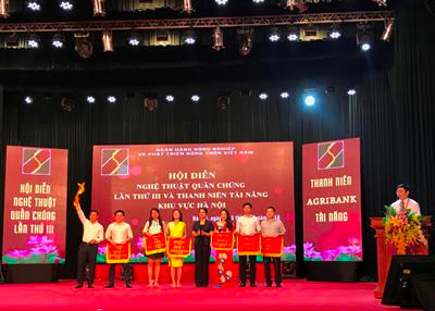 Bế mạc Hội diễn nghệ thuật quần chúng Agribank lần thứ III ảnh 3