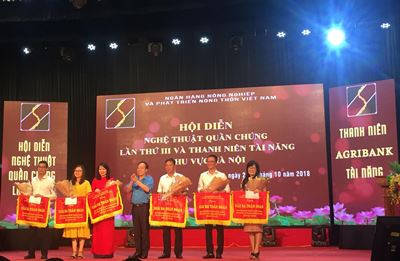 Bế mạc Hội diễn nghệ thuật quần chúng Agribank lần thứ III ảnh 4