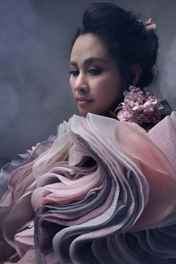 Thanh Lam lần đầu để lộ hình xăm 'khủng' và bí ẩn trên lưng ảnh 6