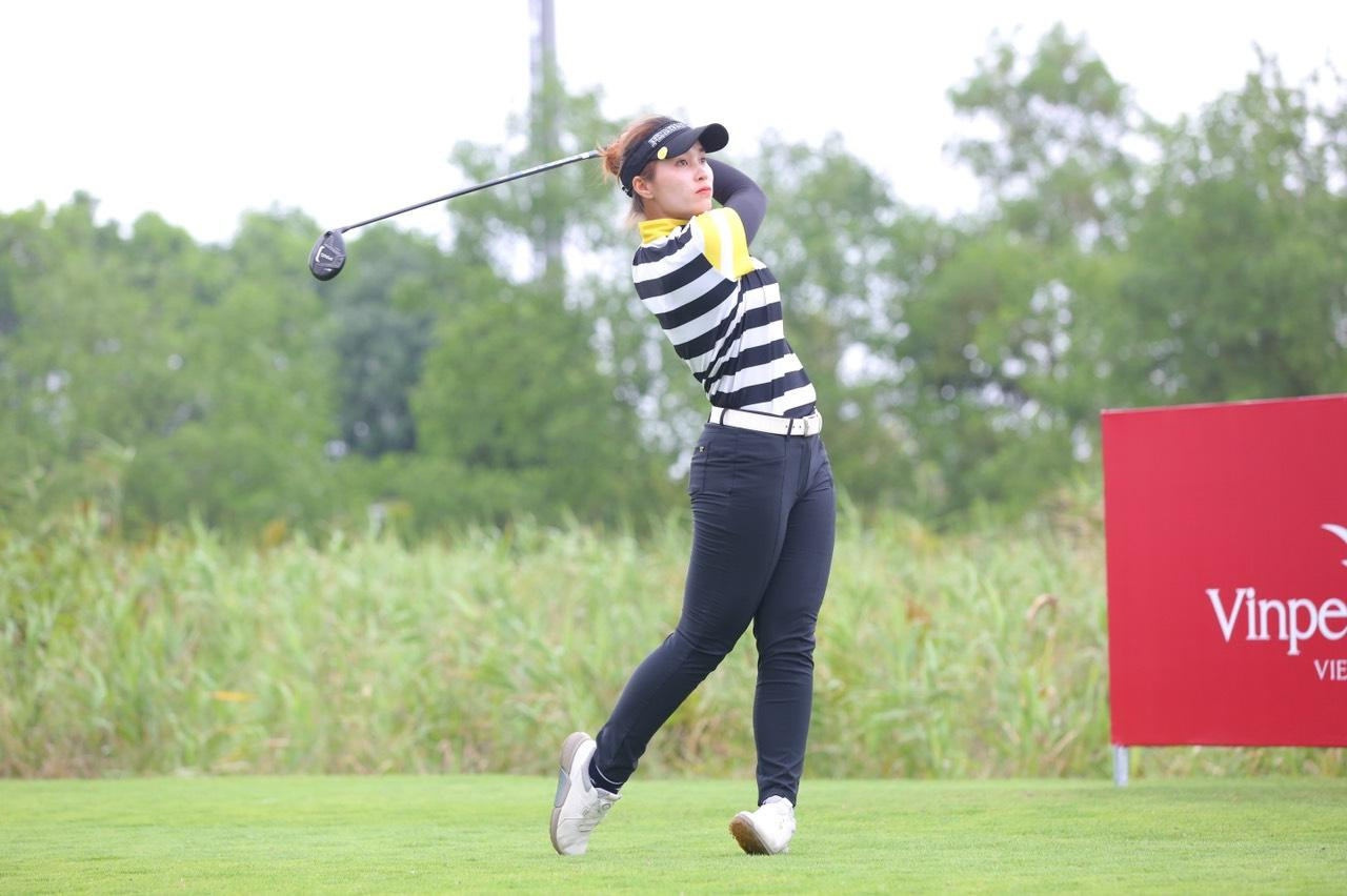 NÓNG: Thêm hole in one tại Giải Vô địch Golf Quốc gia 2022 - Cúp VinFast ảnh 19 NÓNG: Thêm hole in one tại Giải Vô địch Golf Quốc gia 2022 - Cúp VinFast ảnh 19