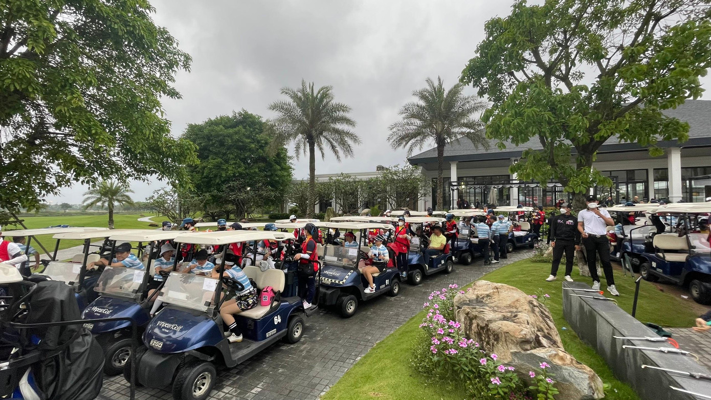 Golfer Đinh Thanh Vượng vô địch Giải Golf Hải Phòng mở rộng - Cúp Hoa Phượng 2022 ảnh 5