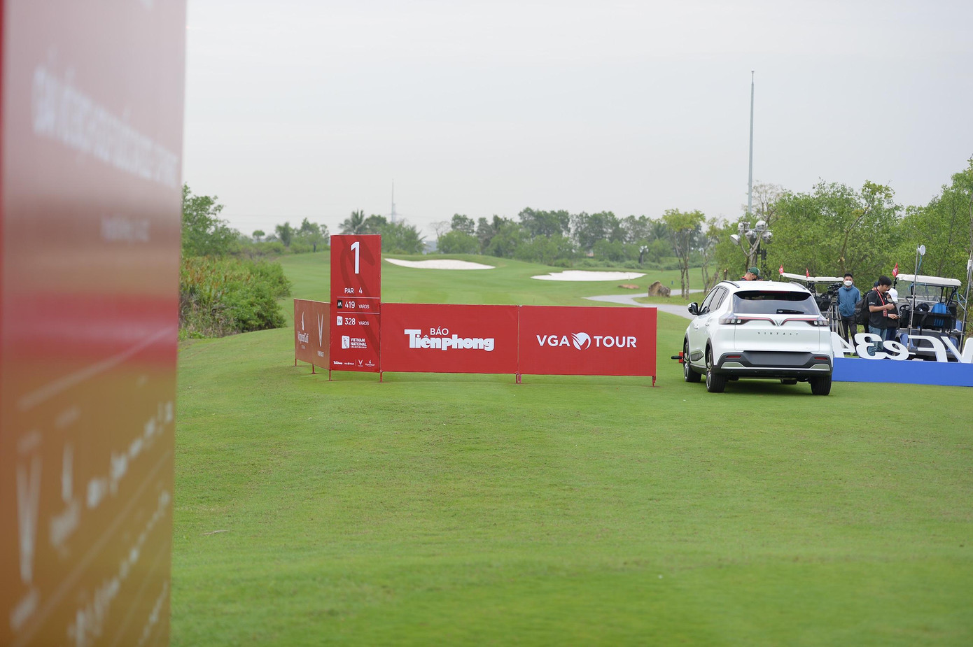 Golfer Phạm Minh Phong độc chiếm ngôi đầu ảnh 6