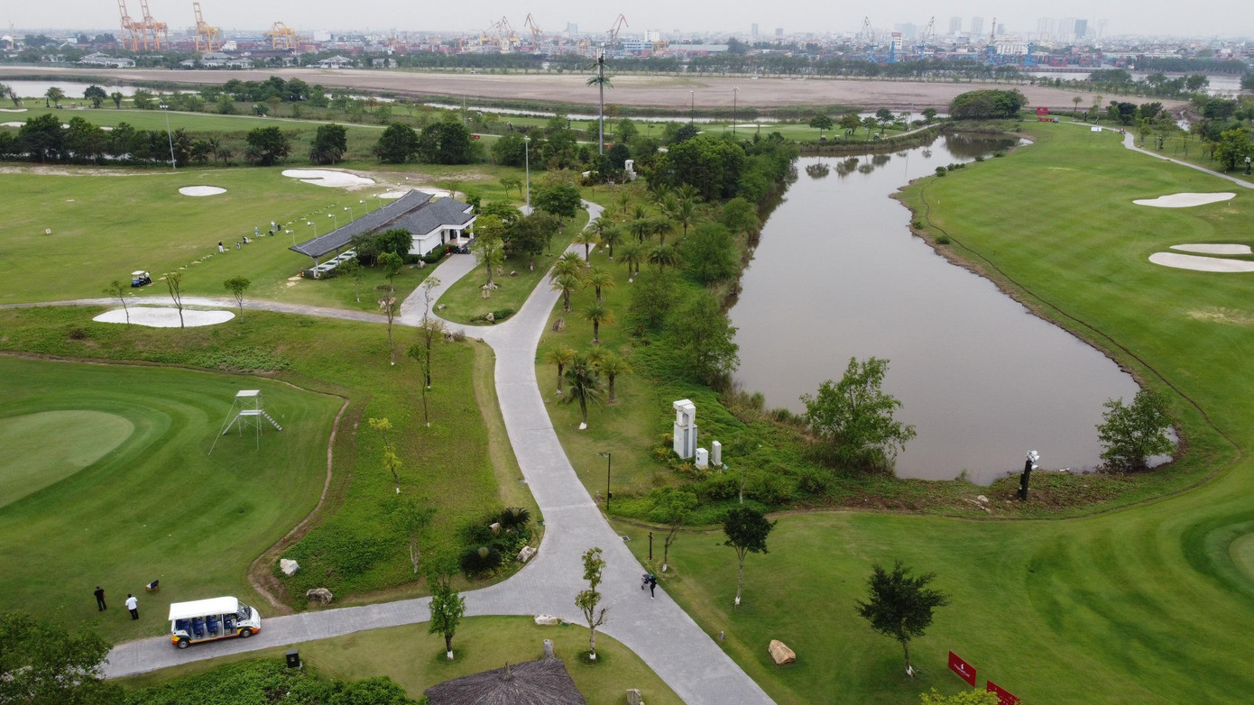 Các golfer tham dự Giải Vô địch Golf Quốc gia 2022 – Cúp VinFast sẽ thi đấu trên sân Đầm lầy với chiều dài 7508 yards, par 72