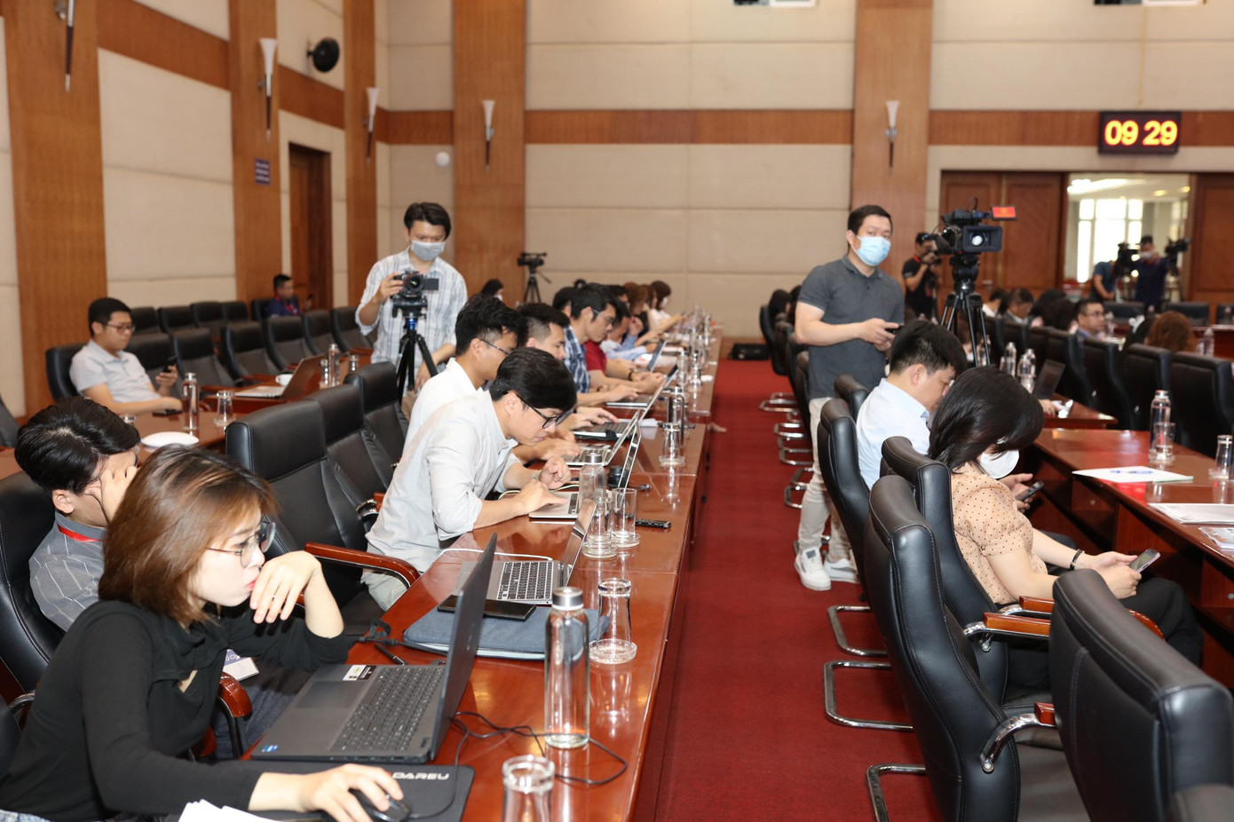 Ba nhóm vấn đề đặt ra cho Hải Phòng ảnh 57