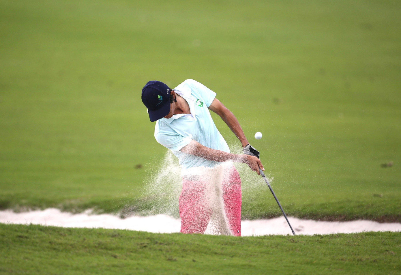 Tuy nhiên, kỹ thuật đánh golf từ hố cát vẫn luôn được xem là một trong những kỹ thuật khó nhất trong golf.
