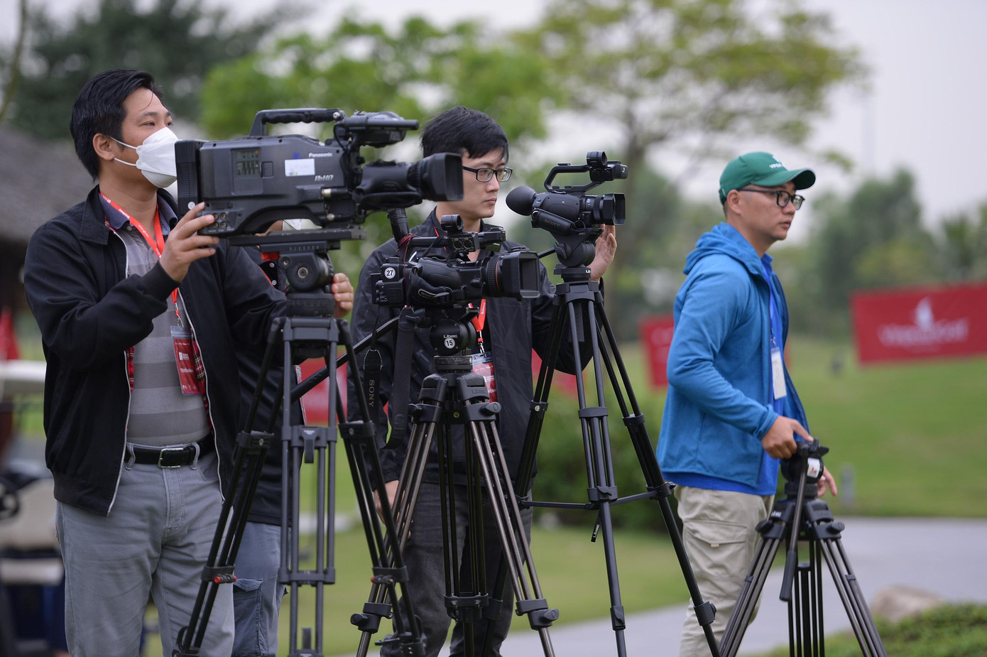 Golfer Phạm Minh Phong độc chiếm ngôi đầu ảnh 2