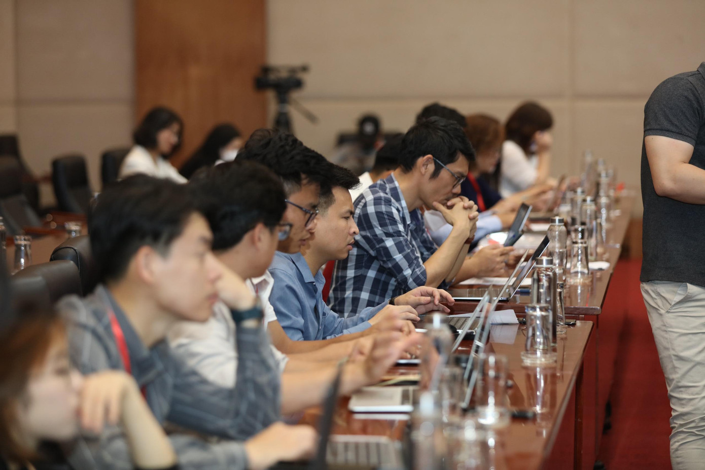 Ba nhóm vấn đề đặt ra cho Hải Phòng ảnh 56