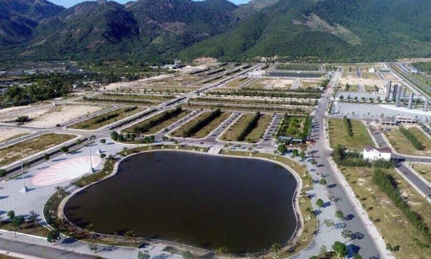 UBND tỉnh Quảng Ninh yêu cầu Thanh tra tỉnh khẩn trương triển khai thực hiện việc thanh tra giá đất cụ thể các dự án khu đô thị và thương mại dịch vụ trả tiền 1 lần cho cả thời gian thuê đất, đặc biệt đối với các dự án khu đô thị xung quanh vịnh Cửa Lục, thành phố Hạ Long... UBND tỉnh Quảng Ninh yêu cầu Thanh tra tỉnh khẩn trương triển khai thực hiện việc thanh tra giá đất cụ thể các dự án khu đô thị và thương mại dịch vụ trả tiền 1 lần cho cả thời gian thuê đất, đặc biệt đối với các dự án khu đô thị xung quanh vịnh Cửa Lục, thành phố Hạ Long...