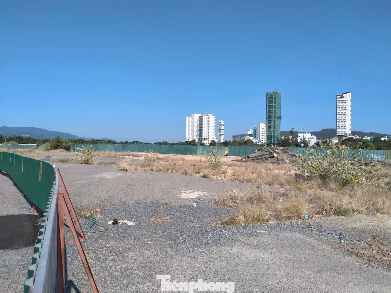 Quỹ "đất vàng" sân bay Nha Trang cũ dùng để hoàn vốn cho 3 dự án BT. Ảnh LỮ HỒ.