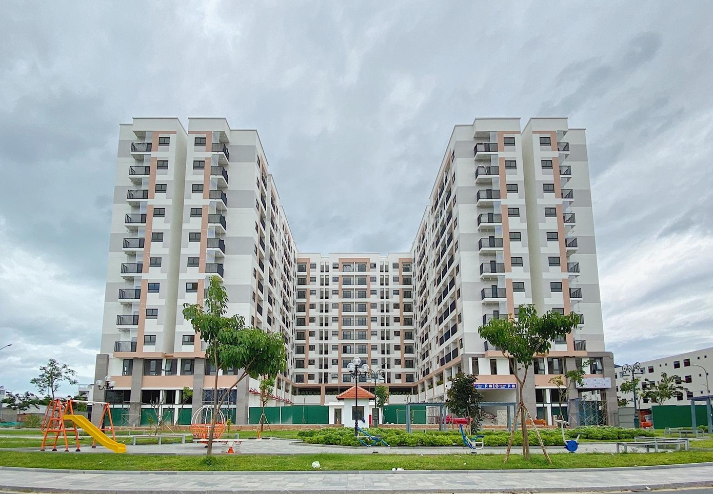 KTNN phát hiện một số vi phạm tại dự án NOXH VCN Phước Long. Ảnh VCN