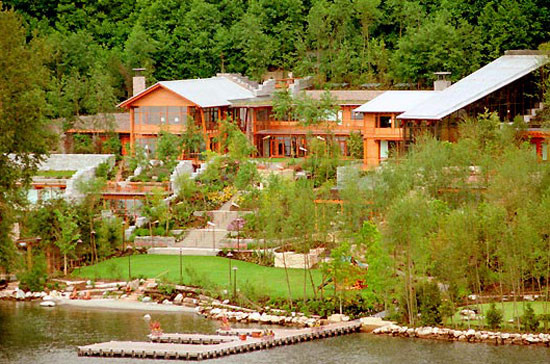 Một số CEO hàng đầu Mỹ đang ở trong những biệt thự xa hoa - Ảnh: CNBC