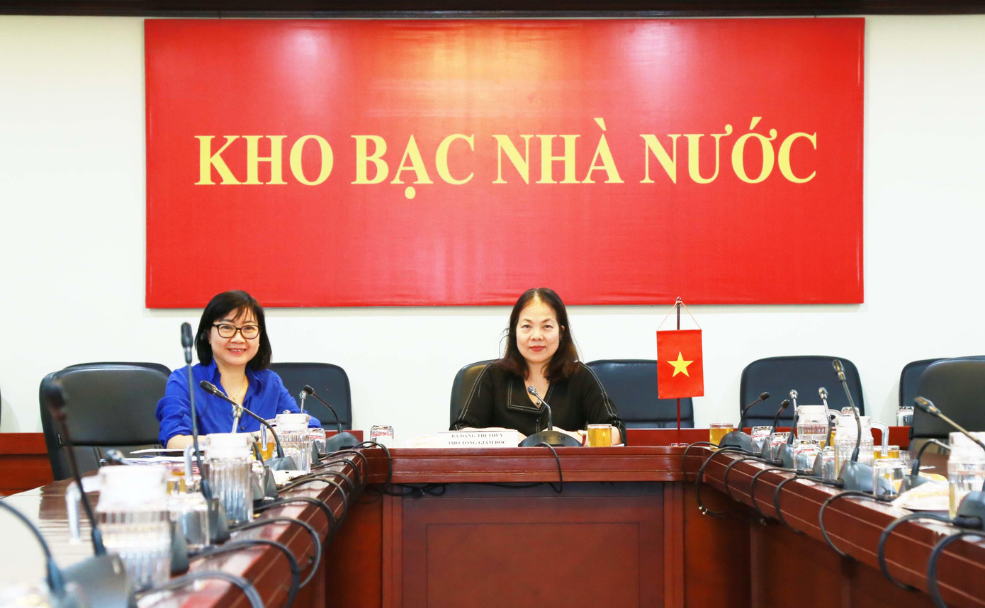 Bà Đặng Thị Thủy, Phó Tổng Giám đốc Kho bạc Nhà nước Việt Nam tại phiên họp Đại hội đồng Hiệp hội Kho bạc Quốc tế