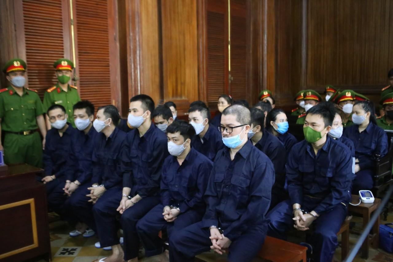 Các bị cáo tại phiên tòa. Các bị cáo tại phiên tòa.