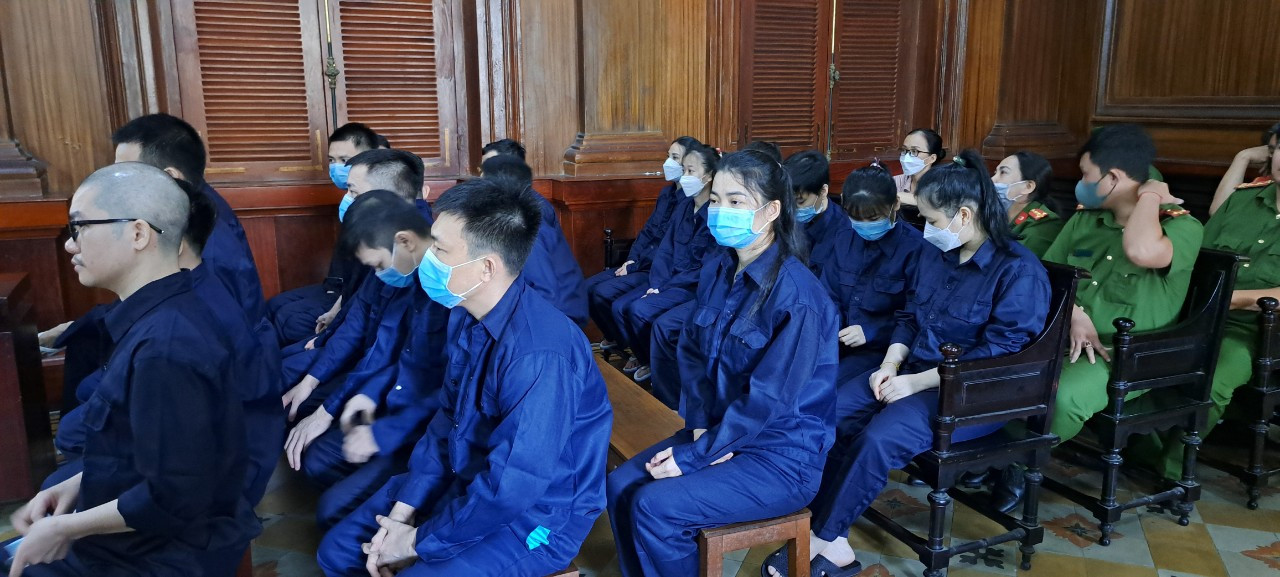 Các bị cáo tại phiên tòa.