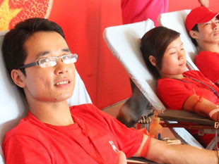 Anh Chử Nhất Hợp