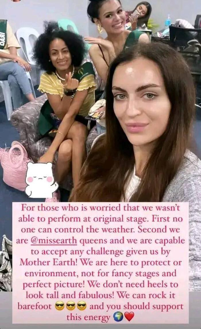 Miss Earth Belarus nói lý do trình diễn bikini dưới mưa.