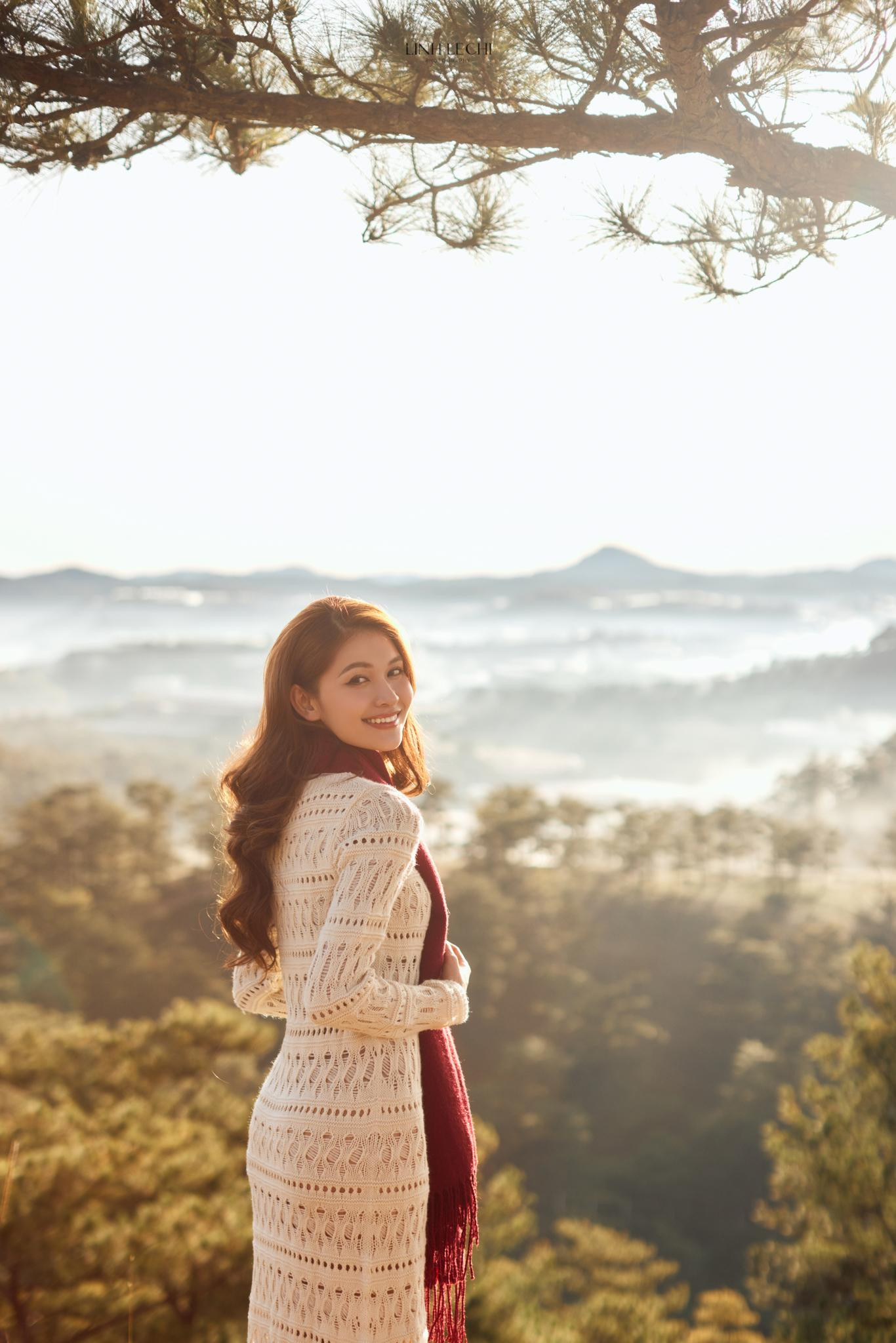 Thùy Dung tiết lộ cô hạnh phúc vì cả hai hiểu nhau, không có những bất đồng dẫn tới tranh cãi hay mâu thuẫn. Việc có cùng tính cách, sở thích dẫn đến cặp đôi có thể chia sẻ mọi thứ trong công việc, cuộc sống. Người đẹp còn khẳng định người yêu tâm lý và luôn ủng hộ cô trong công việc. Thùy Dung tiết lộ cô hạnh phúc vì cả hai hiểu nhau, không có những bất đồng dẫn tới tranh cãi hay mâu thuẫn. Việc có cùng tính cách, sở thích dẫn đến cặp đôi có thể chia sẻ mọi thứ trong công việc, cuộc sống. Người đẹp còn khẳng định người yêu tâm lý và luôn ủng hộ cô trong công việc.