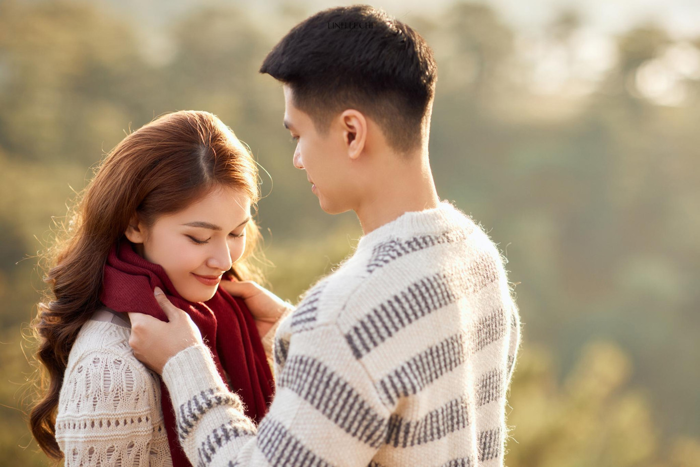 Chồng sắp cưới của Thùy Dung có ngoại hình bảnh bao, cao 1,83 m. Thùy Dung cho biết bố mẹ 2 bên ủng hộ chuyện tình cảm, hối thúc sớm kết hôn. Chồng sắp cưới của Thùy Dung có ngoại hình bảnh bao, cao 1,83 m. Thùy Dung cho biết bố mẹ 2 bên ủng hộ chuyện tình cảm, hối thúc sớm kết hôn.