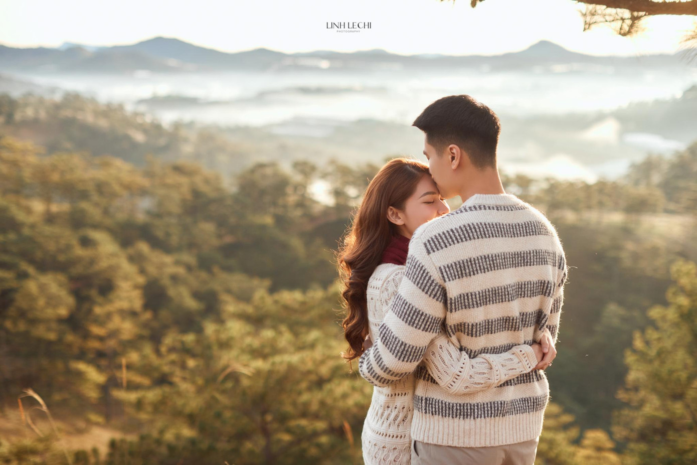 Đến tháng 3/2019, Á hậu Thuỳ Dung công khai hẹn hò. Thùy Dung cho biết cô và bạn trai quen nhau cuối năm 2017 và nảy sinh tình cảm không lâu sau. Tháng 3, cặp đôi đã kỷ niệm 4 năm yêu nhau. Chồng tương lai của Thùy Dung hiện sống tại Hà Nội và là một doanh nhân. Đến tháng 3/2019, Á hậu Thuỳ Dung công khai hẹn hò. Thùy Dung cho biết cô và bạn trai quen nhau cuối năm 2017 và nảy sinh tình cảm không lâu sau. Tháng 3, cặp đôi đã kỷ niệm 4 năm yêu nhau. Chồng tương lai của Thùy Dung hiện sống tại Hà Nội và là một doanh nhân.