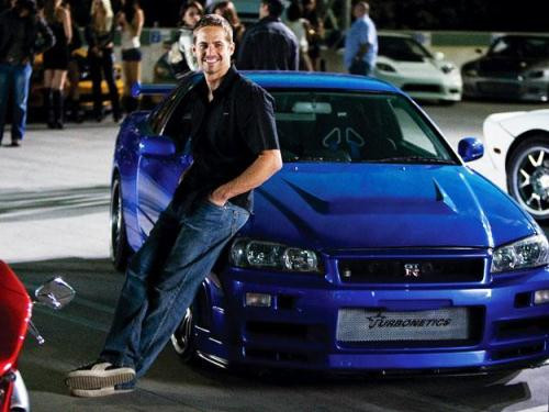 Người thân, bạn bè nghẹn ngào tiễn biệt Paul Walker
