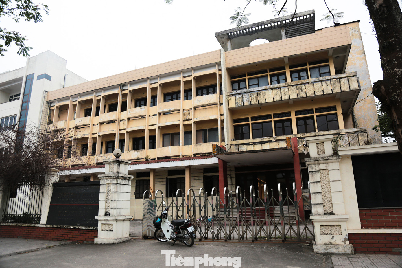 Trụ sở Báo Thái Nguyên gồm đất và 2 nhà làm việc 3 tầng, một nhà làm việc 4 tầng với diện tích thống kê 1.596 m2.