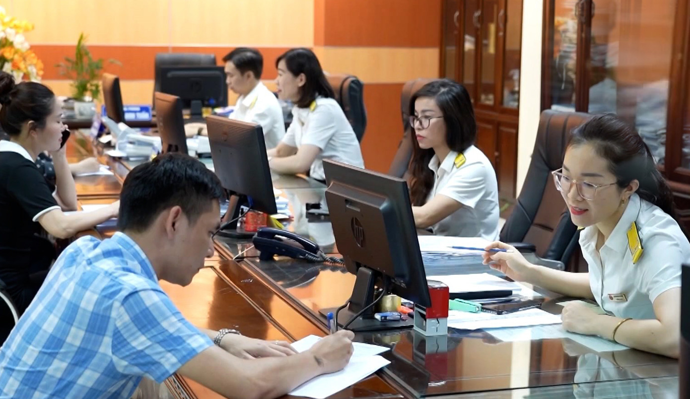 Thu ngân sách nhà nước trong quý I của tỉnh Thái Nguyên ước đạt 5.150 tỷ đồng. Thu ngân sách nhà nước trong quý I của tỉnh Thái Nguyên ước đạt 5.150 tỷ đồng.