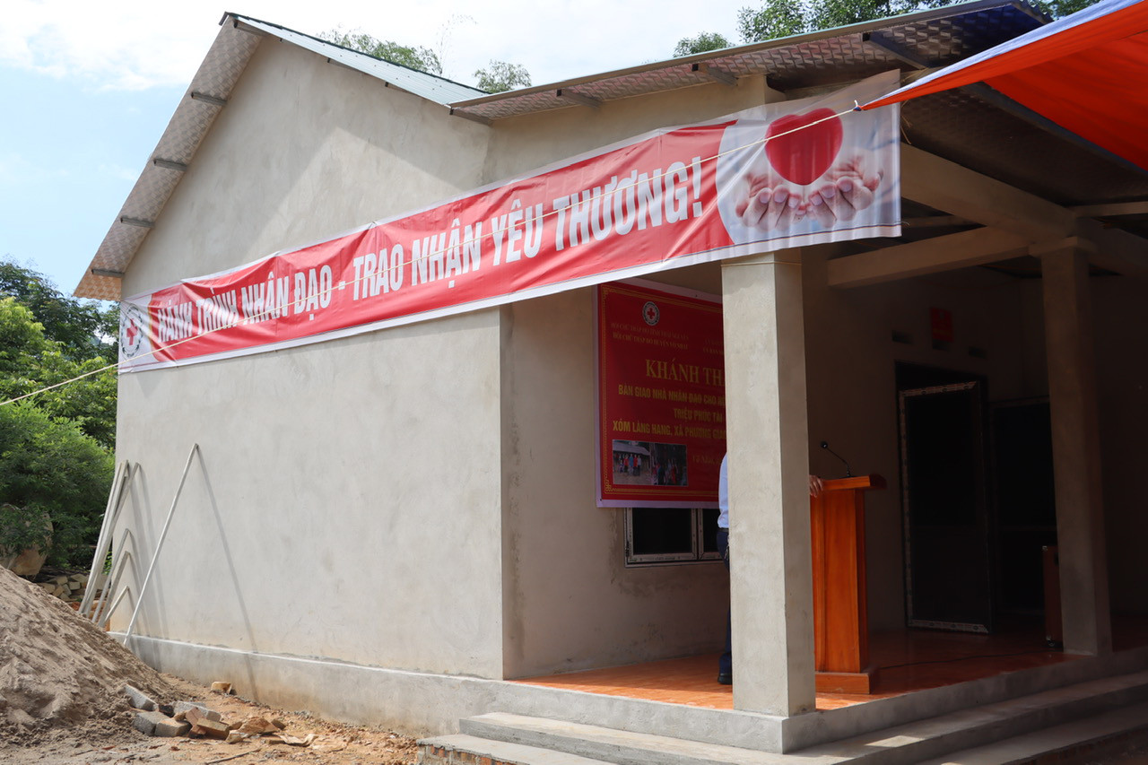 Thái Nguyên phấn đấu xóa nhà tạm, nhà dột nát trước ngày 30/4. Thái Nguyên phấn đấu xóa nhà tạm, nhà dột nát trước ngày 30/4.