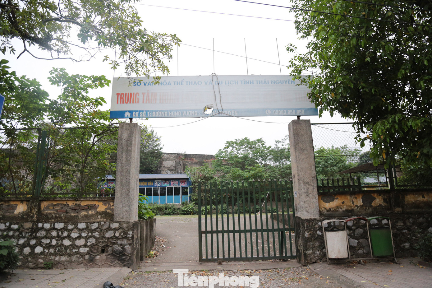 Phần có diện tích thu hồi nhiều nhất liên quan Sở Văn hoá, Thể thao và Du lịch gồm đất, một nhà làm việc 5 tầng, một nhà ở 3 tầng, một nhà nghỉ vận động viên 4 tầng, 17 nhà làm việc, nhà kho, bếp, nhà xe 1 tầng và sân vận động cũ. Tổng diện tích thu hồi khoảng hơn 28.600 m2.