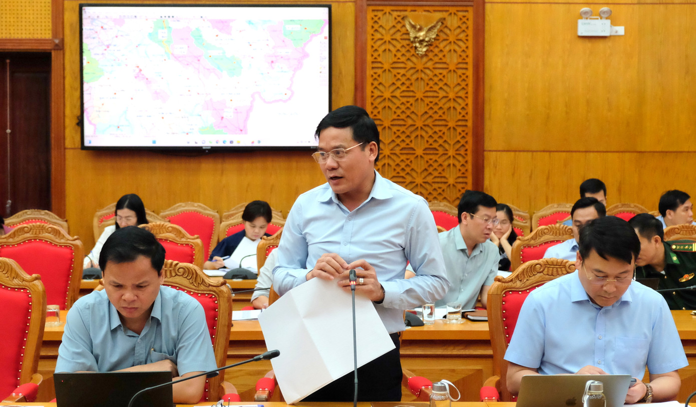 Các đại biểu tham dự Hội nghị Ban Thường vụ Tỉnh ủy Cao Bằng lần thứ 68 chiều ngày 17/4.