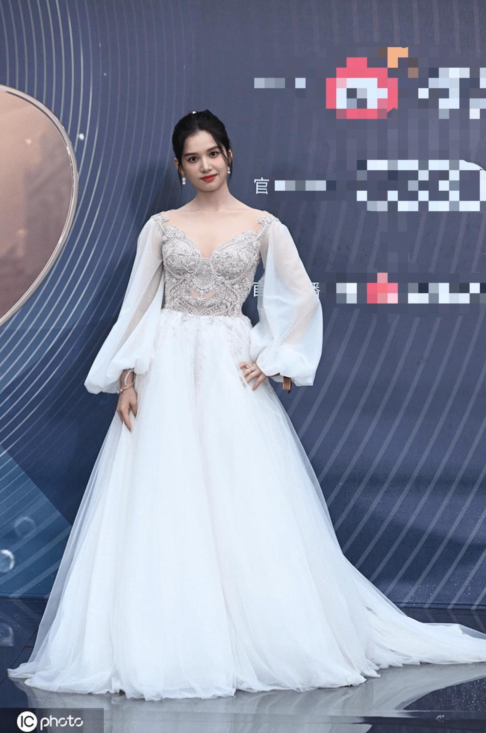 Học trò của Châu Tấn, nữ diễn viên Trương Tịnh Nghi.