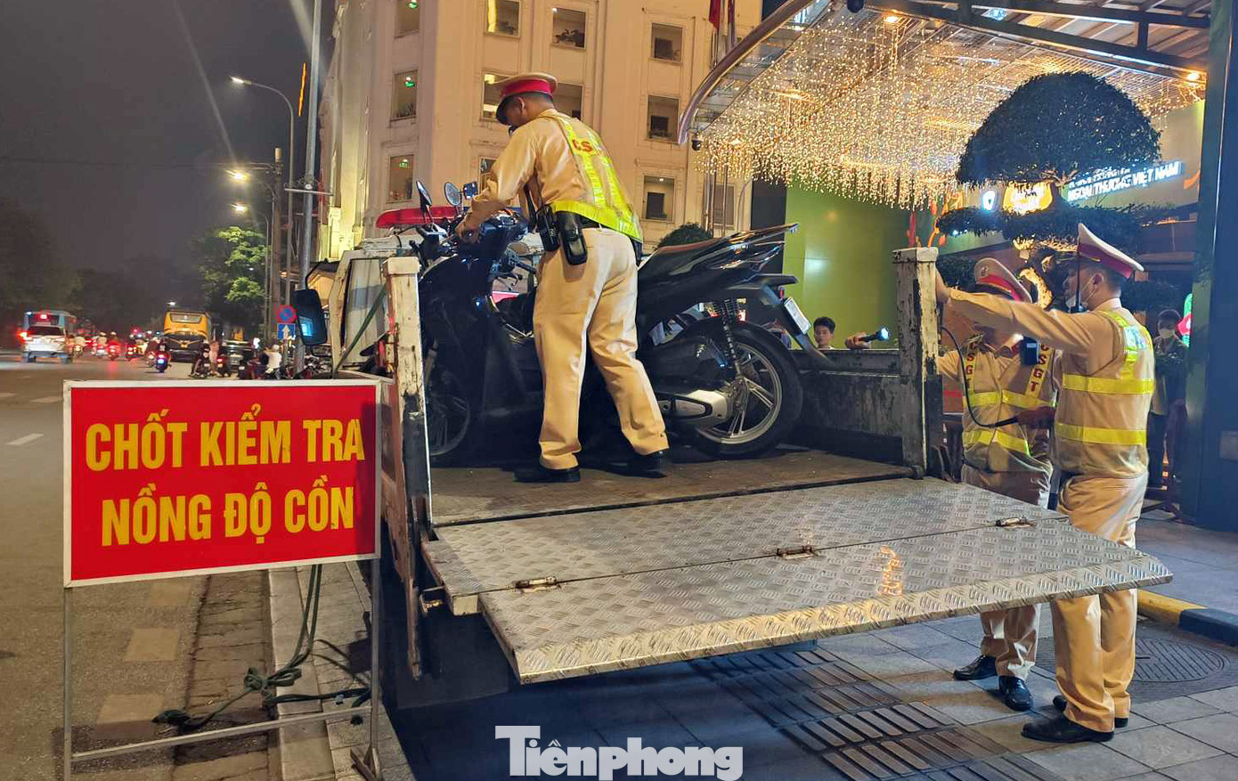 Các trường hợp vi phạm bị tạm giữ phương tiện. Các trường hợp vi phạm bị tạm giữ phương tiện.